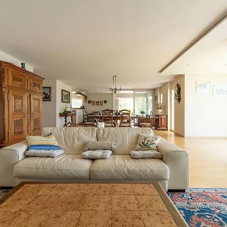 Lakeside-apartment-1 Grand Familial Avec 2 Terrasses Et Vue Panoramique *