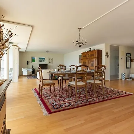 Lakeside-apartment-1 Grand Familial Avec 2 Terrasses Et Vue Panoramique Lejlighed