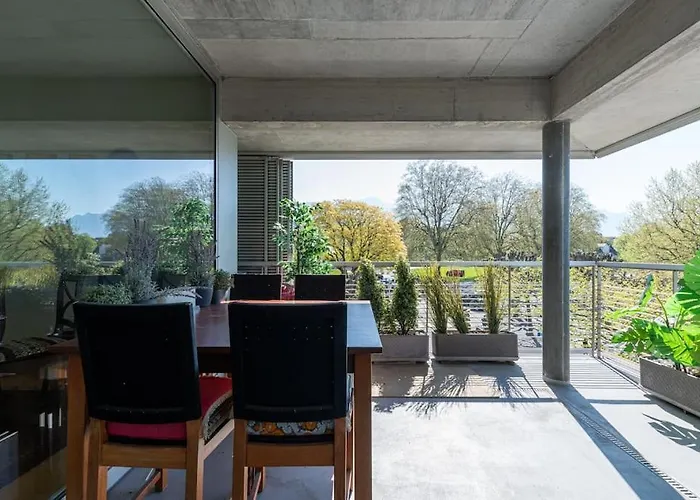 Lakeside-apartment-1 Grand Familial Avec 2 Terrasses Et Vue Panoramique شقة *