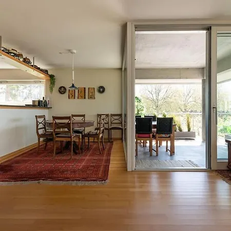 Lakeside-apartment-1 Grand Familial Avec 2 Terrasses Et Vue Panoramique 公寓 *