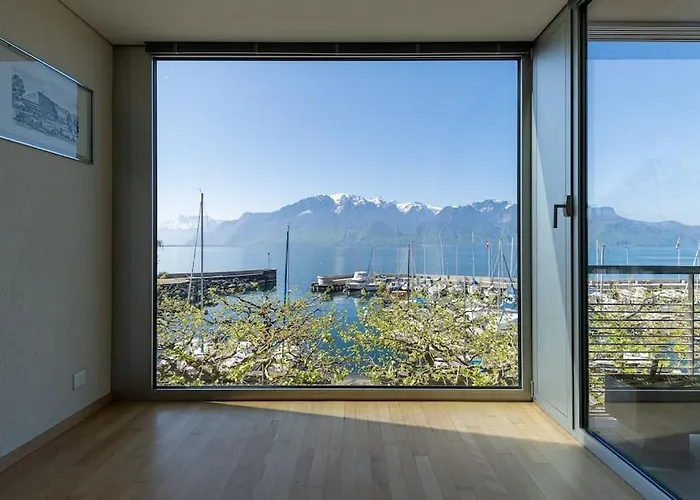 公寓 Lakeside-apartment-1 Grand Familial Avec 2 Terrasses Et Vue Panoramique 沃韦